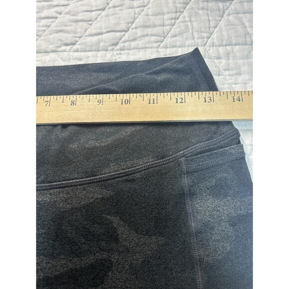 Vuori Leggings Womens Small Camo The Rise The Shine High Rise Yoga super soft - Picture 2 of 6